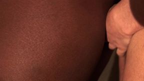melvina raquel is a black british beauty that fucks in a broken down car