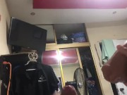 Cómo pajearse con un toto