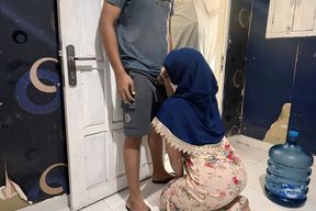 Housewife Labored to Be a Gardener