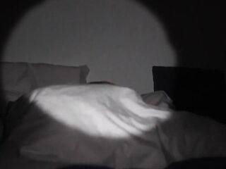 HILDE_FRENCH- OBSERVE TA VOISINE HAWT PAR LE TROUE DE LA SERRURE