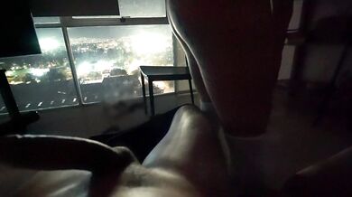 My girlfriend’s big ass shaking while we fuck before her parents get home