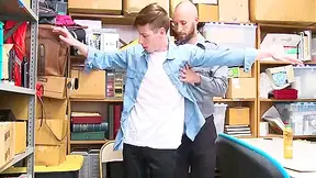Dumb Twink Criminal Blows A Hung Cop