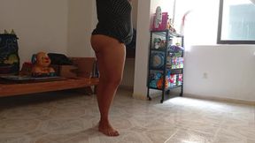 Chubby mom records herself and sends me a video doing cleaning in a thong 3