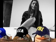 He breaks my penis with this pose - Me rompe el pene con esta pose