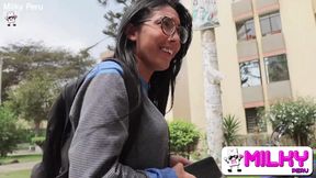 You Have a Huge Penis, I Don't Think It Will Fit! I Fuck a Horny College Girl in My Apartment