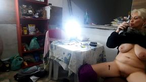 the naughty girl went to bed with her cousin with the intention of fucking him, the hottie kept teasing the boy who was a virgin.