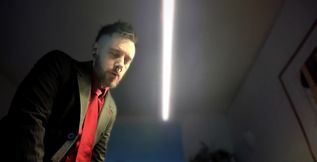 Asmr - Vampire Has His Way with You