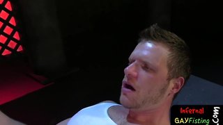 Bear pushes jock to the limit with fisting