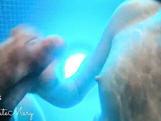 Exxxtra petite teens in pool - y. step sister gives oral-job to her