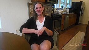 Busty Mature Amateur Autumn Sucks Off The Delivery Guy