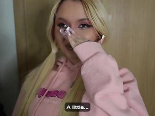 I Screwed My Neighbour Hotty