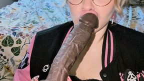 Preppy Girl Takes Cock in Mouth and Pussy