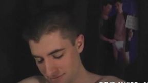 TOBY ROSS VIDEO - Amateur stud masturbates while thinking about being banged