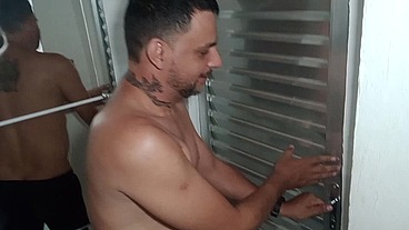 A ido do corno no primeiro Anal o negão arrancou sangue do cuzao da bbw