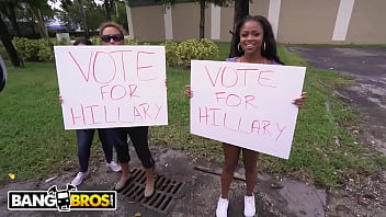 Ebony Goddesses ride and suck on Bang Bus