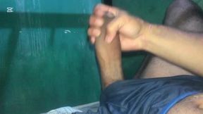 Hot amateur stepson masturbates his cock with gusto - Jovenpoder