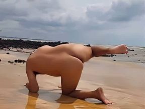 Ladysilva crossdress pelada na praia que bunda gostosa