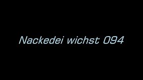Nackedei wichst 094