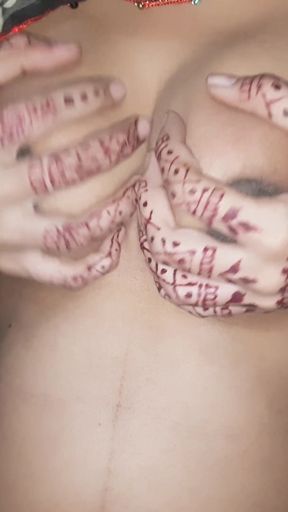 Unforgettable moment from "Kulhad Pizza Sex tape  Bhabhi Show His Cute sexy Body"