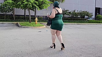 OMG!! I can&rsquo_t believe I pee on my desk - BBW SSBBW, big ass, fat ass, piss, fat pussy, curvy, chubby, big butt, big tits, big boobs, BBW peeing, office boss, phat ass, big booty