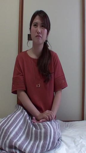 Keiko - Housewife Pick-up (29y Old) Vol. 1