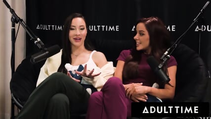 ADULT TIME - Lesbian Babes Melissa Stratton & Vanna Bardot Slutty Pussy Licking & Scissoring! PODCAST