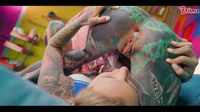 Alternative COSTUME ANAL 4-some - 2 on 2 double penetration, facefucking and facial cumshot action