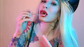 Spit, Lip gloss and fangs - Vampire VORE