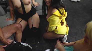 Anime Expo turns into Anime Orgy w/ 4 stunning Asian Baddies