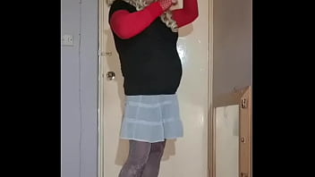 who wants to humiliate me im hear ready and waiting