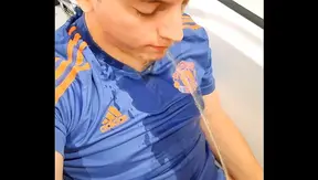 Cute Euro Twink Pisses Explodes in Hot Solo Scene – Amateur 18+