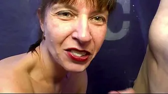 MATURE AND HORNY - MILF BIBI Creampie Gangbang