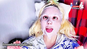 Kitten Schumibaby gets facial with pineapple mask on