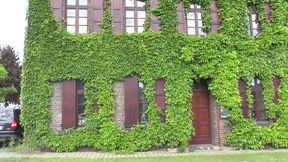 Dirty little nun gets her throat ravished by a cock🍆-hungry stud