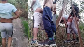 ofereci meu cu para 3 coras velhos no sigilo, na trilhas do sexo, proximo a estacao de trem.