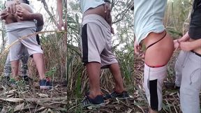 ofereci meu cu para 3 coras velhos no sigilo, na trilhas do sexo, proximo a estacao de trem.