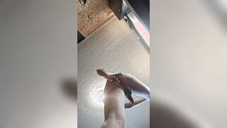 I enjoy to be handled like a fuckbox lady