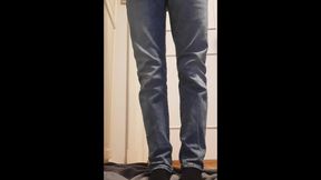 Pissing my jeans and putting on a diaper after
