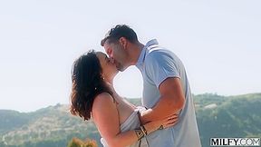 Paris Lincoln Ass To Mouth With Inked Lady