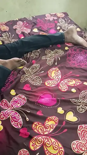 Desi secretary and boss have secret affair at massage parlor