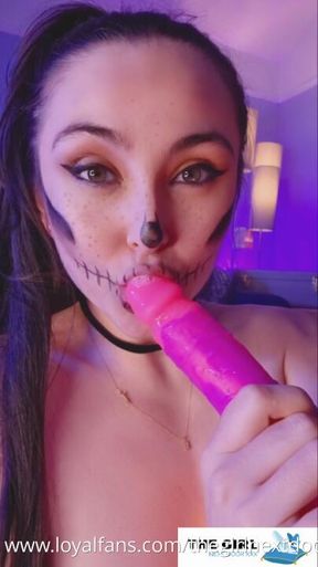 Spooky scary skeletons...