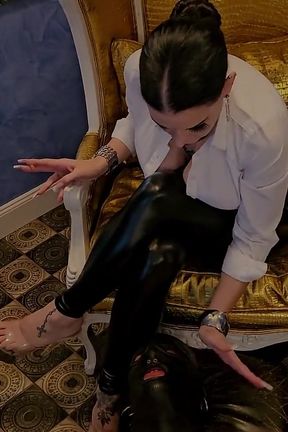 Miss Alessa Milano Smoking Spitting Ashtray Humiliation Fanclub