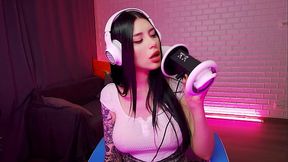 ASMR GORGEOUS TEEN LICK YOU. HONEY HAZE