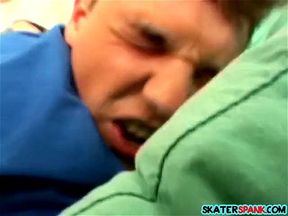 Dominant skater dude Ian spanking horny Jeremiah Johnson