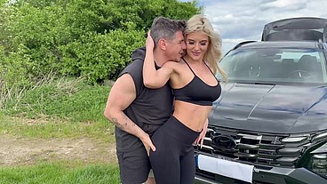JayJay Pink outdoor fuck