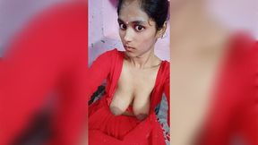 Indian Desi Bhabhi Sucking Desi Saree in Her Home Town Asm Sucking Cock