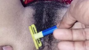 Saving my pussy softly and stailish..