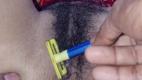 Saving my pussy softly and stailish..