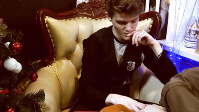 HotDogsStudio gets rough with a cop before getting a hot load on her face