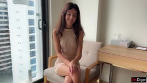 Hotel Room Service - Hostess Agreed to Sex with Guest